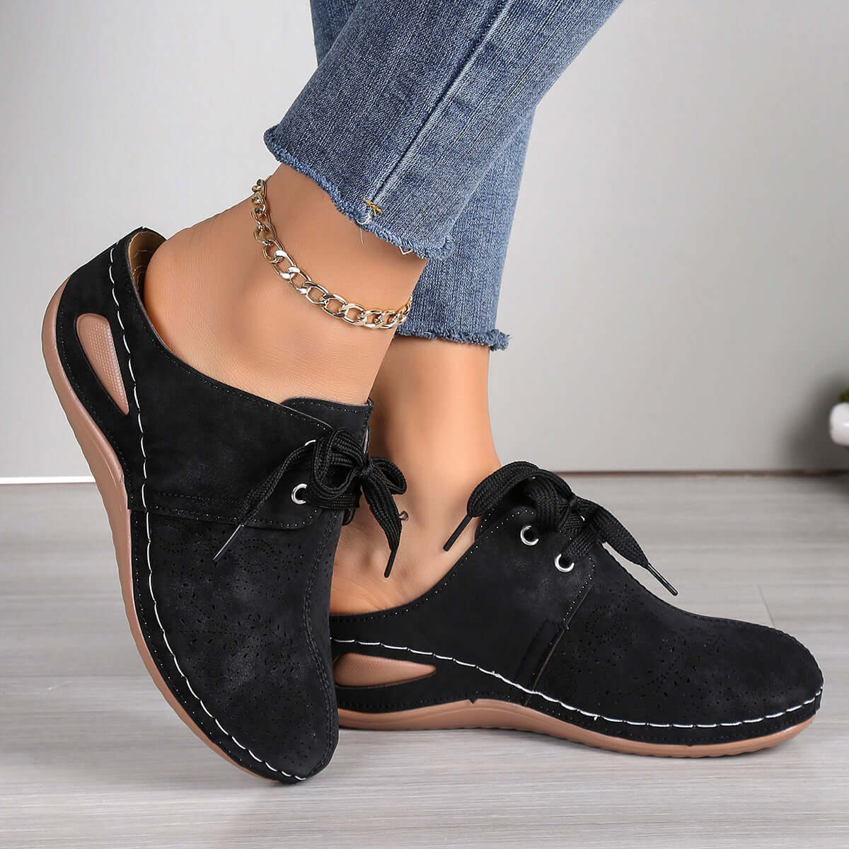 Summer Baotou Lace Up Slippers Outdoor Hollow Out Wedges Slippers For Women Sports Shoes