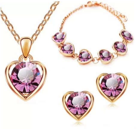 Conjunto de joyas con forma de corazón de melocotón