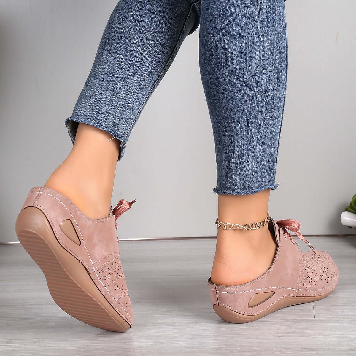 Summer Baotou Lace Up Slippers Outdoor Hollow Out Wedges Slippers For Women Sports Shoes