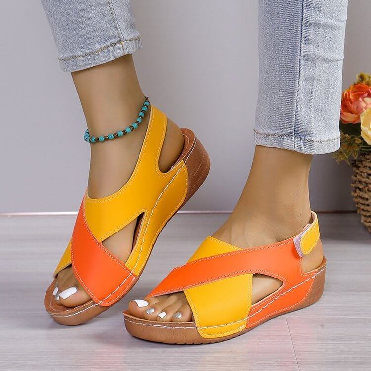 Summer Sandals With Colorblock Cross Strap Design Casual Roman Shoes