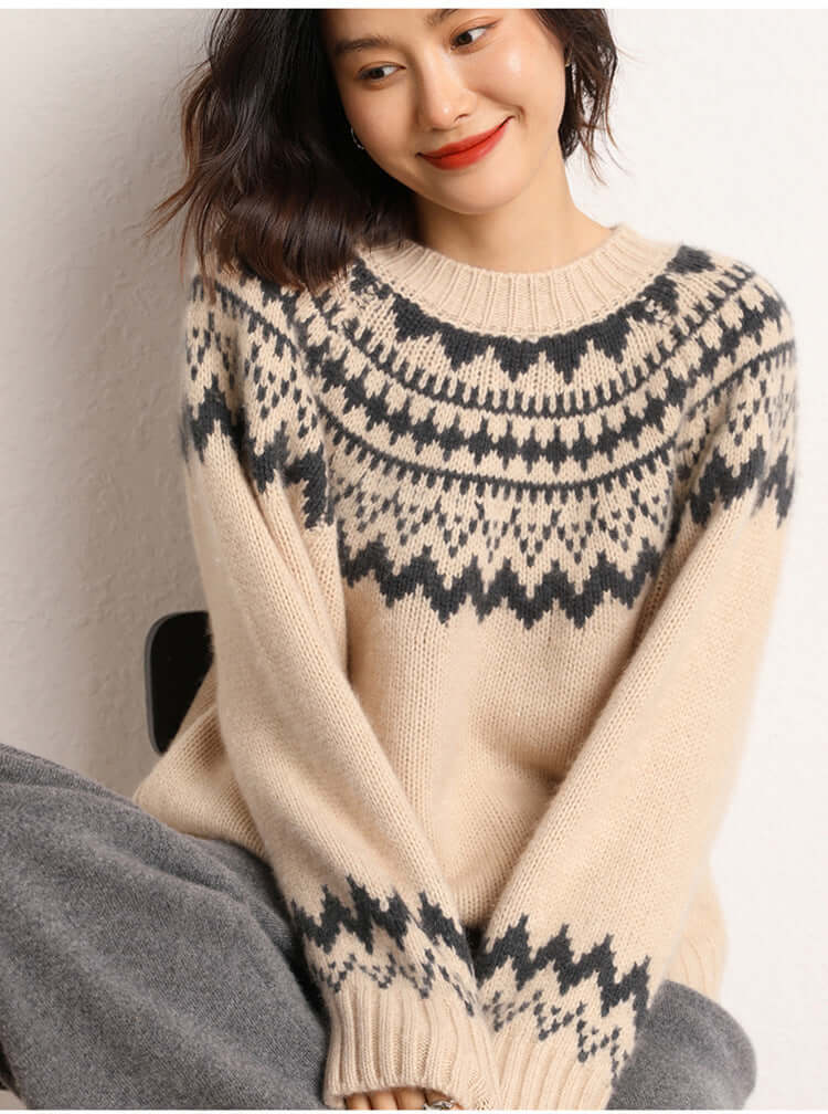 Women's Loose And Lazy Style Pullover Two Tone Jacquard Round Neck Sweater