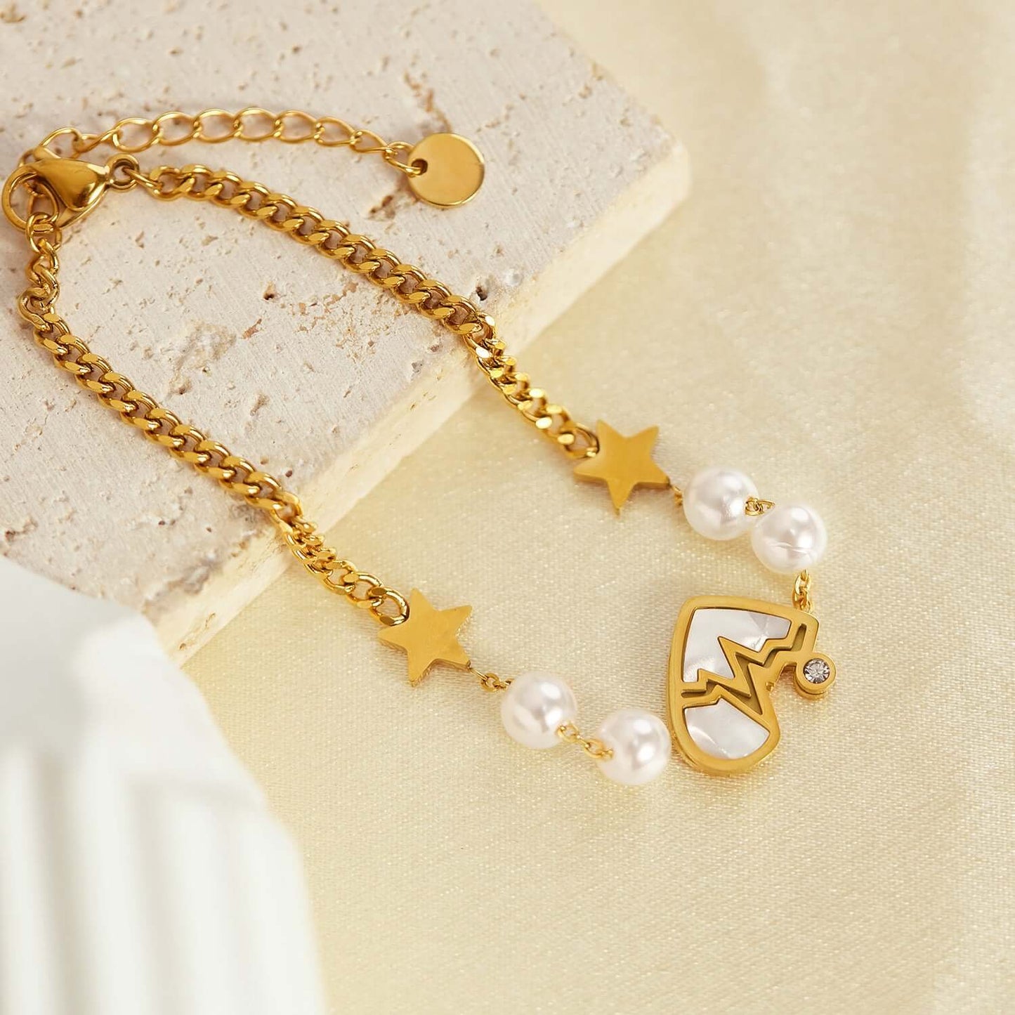 Fashion Simple Five Pointed Star Stainless Steel Heartbeat Pearl Bracelet