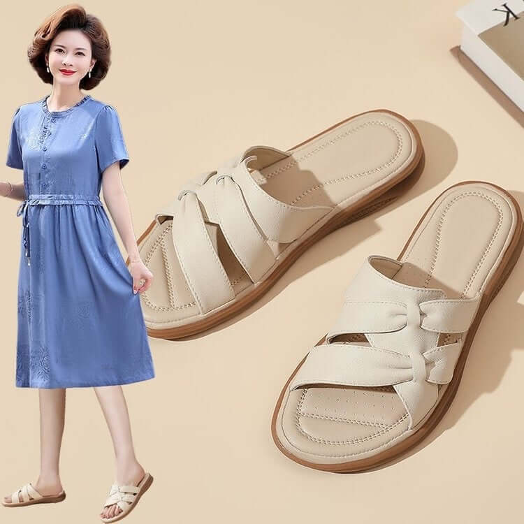 Summer Flat Plus Size Soft Bottom Non Slip Tendon Bottom Soft Leather Sandals