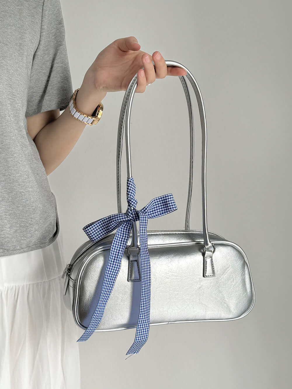 Ballet Style Bow Portable Silver Bag