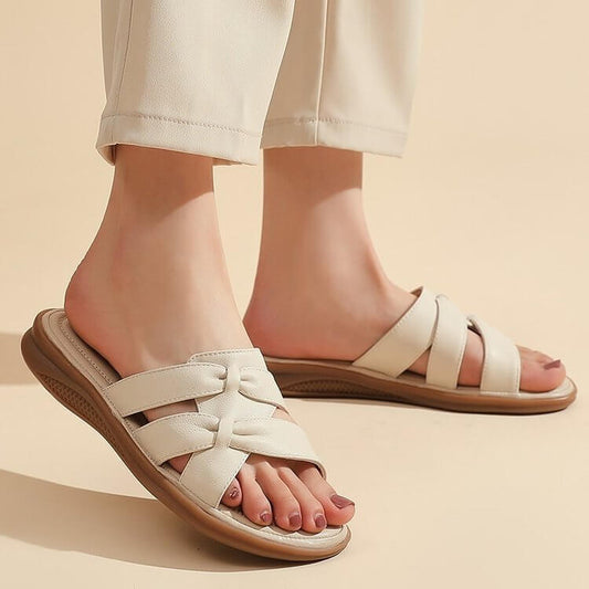 Summer Flat Plus Size Soft Bottom Non Slip Tendon Bottom Soft Leather Sandals