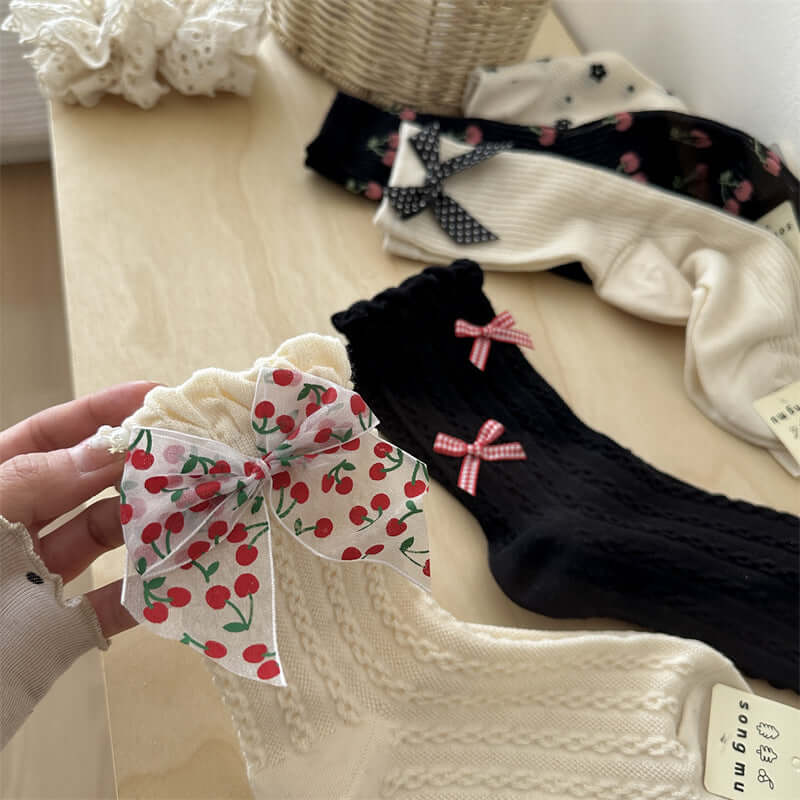 Mesh Sweet Floral Bow Mid-calf Length Loose Socks Breathable