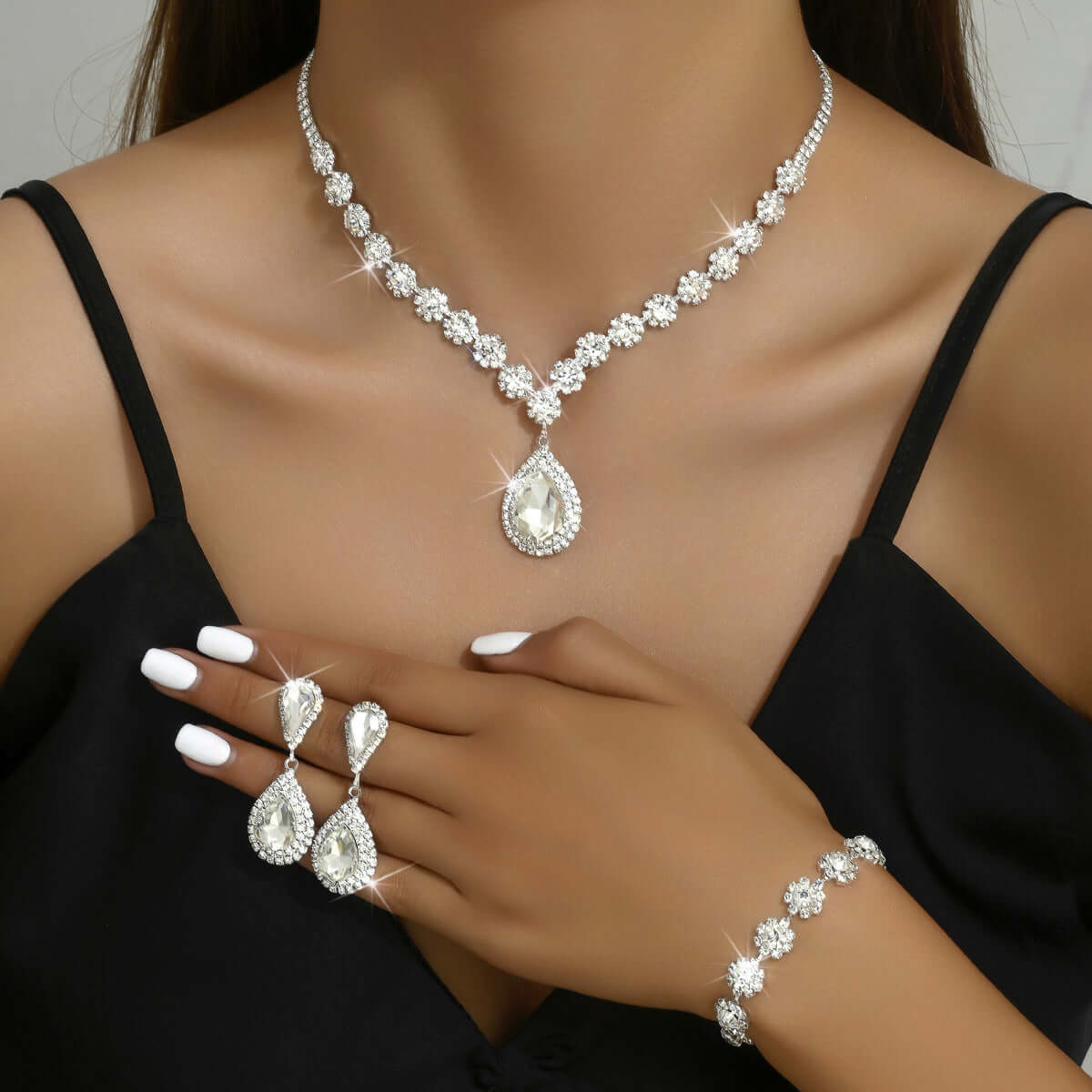 Fashion Jewelry Bridal Jewelry Suit Necklace Ear Stud Bracelet Three Piece Set