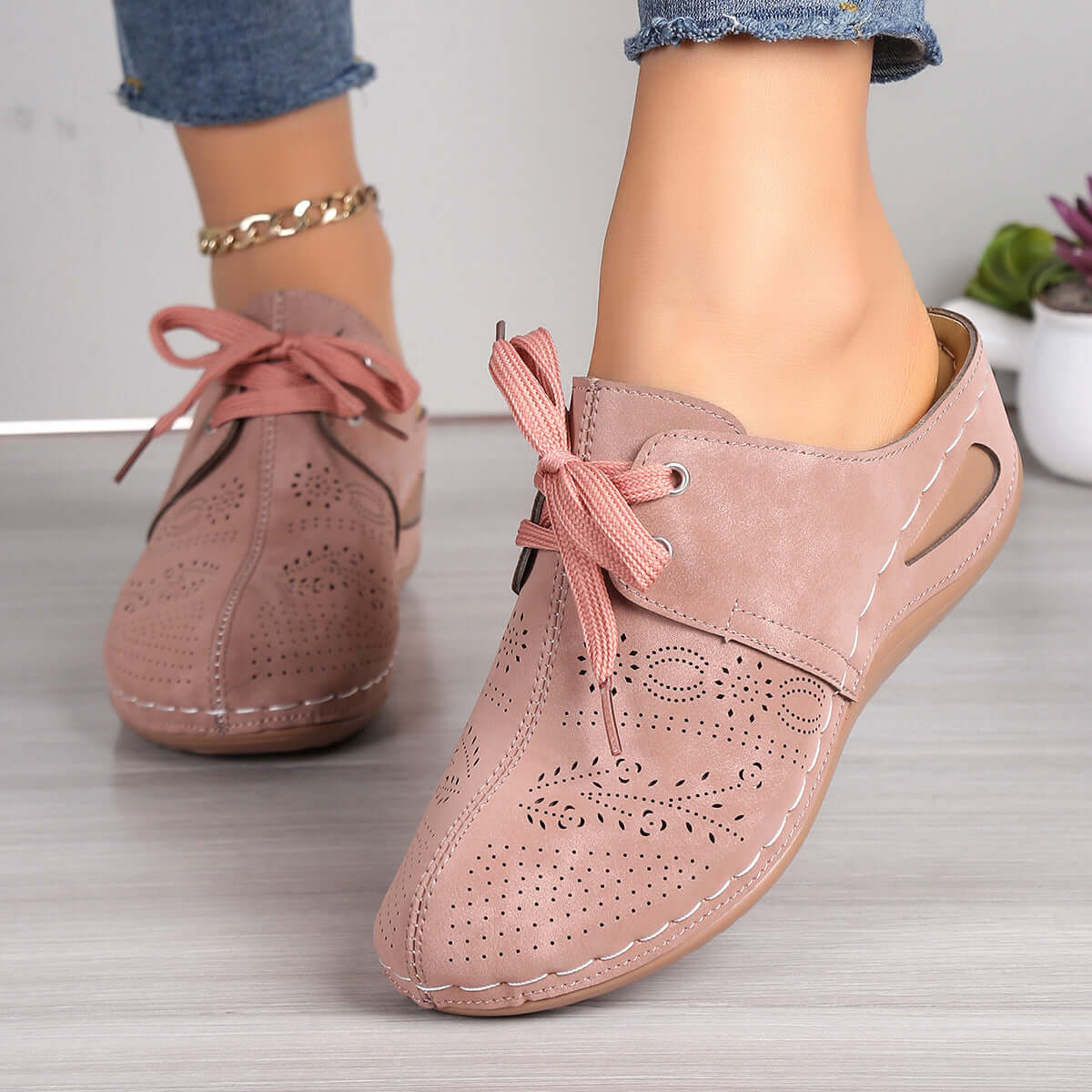 Summer Baotou Lace Up Slippers Outdoor Hollow Out Wedges Slippers For Women Sports Shoes